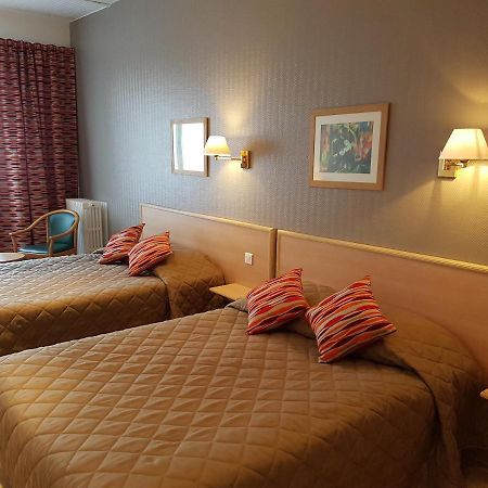 Hotel Du Cheval Rouge Versailles Bagian luar foto