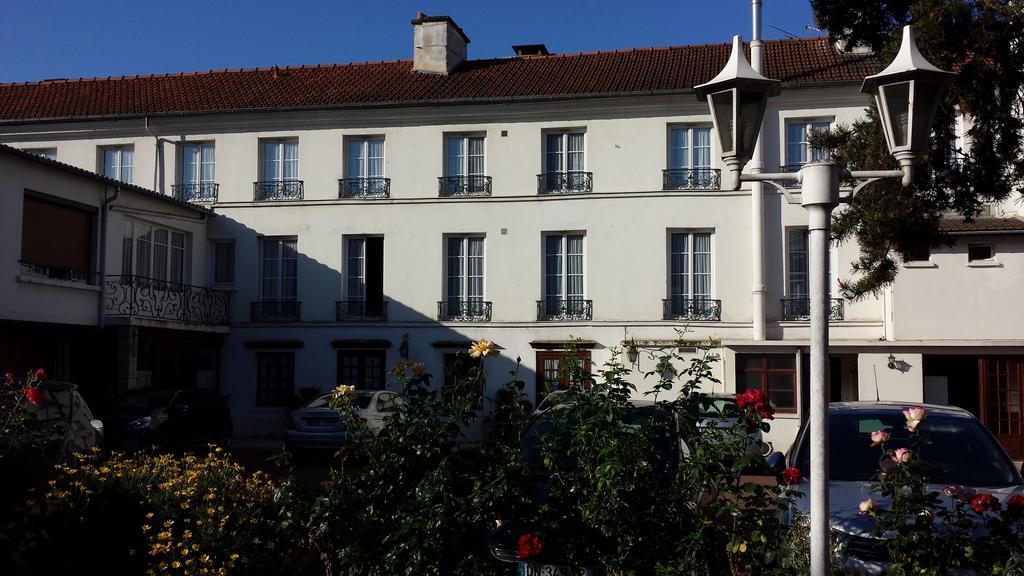 Hotel Du Cheval Rouge Versailles Bagian luar foto