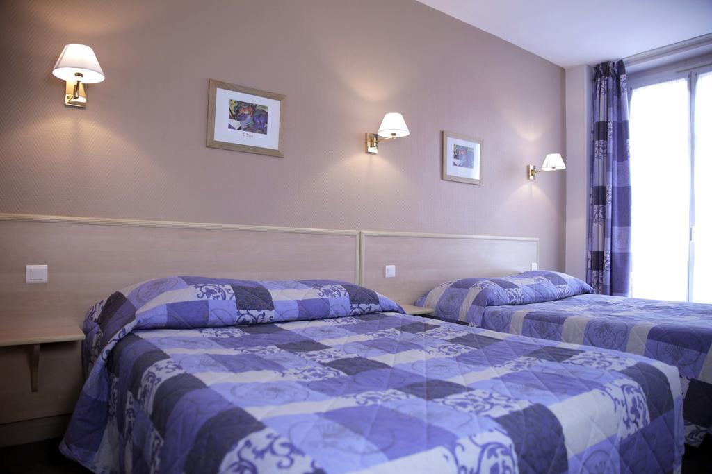 Hotel Du Cheval Rouge Versailles Bagian luar foto